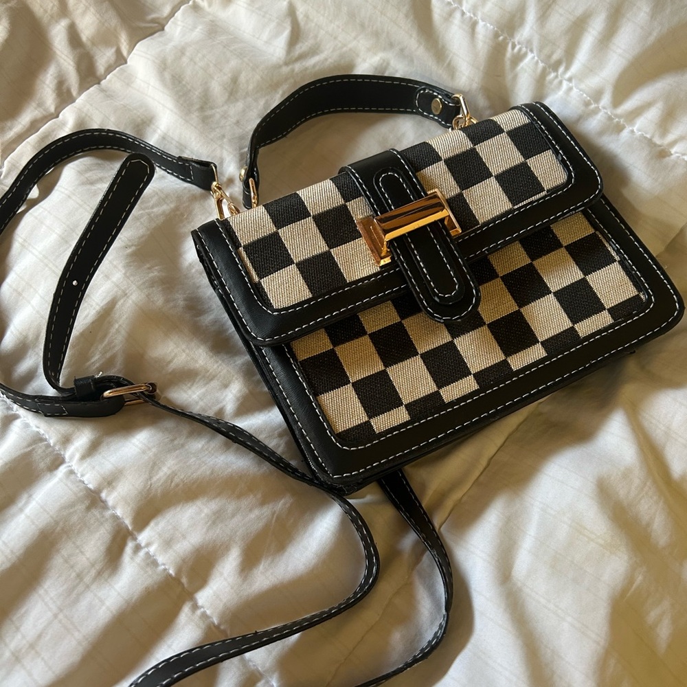 Stylish Checkered Black and Cream Handbag